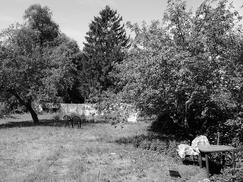 Initial situation - the backyard of an existing family residence, studio substrata, Reinis Salins, Igors Malovickis
